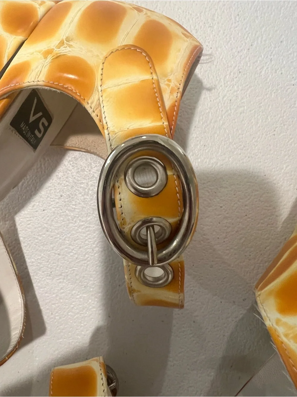 VS  made in Italy  Vintage 70s disco style crocodile leather Strap Heels Sz 8